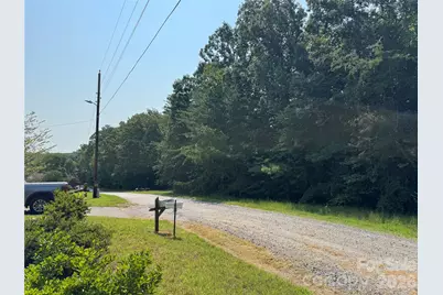 8 8th Avenue SE, Hickory, NC 28602 - Photo 9