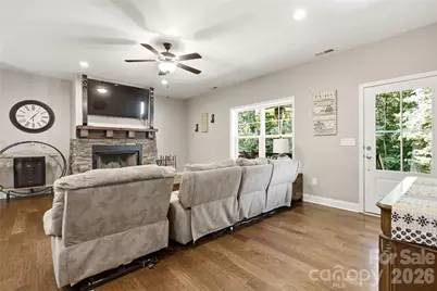72 Summer Shade Court, Hendersonville, NC 28792 - Photo 3