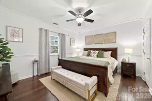 3200 Selwyn Farms Ln, Charlotte, NC 28209 - Photo 9