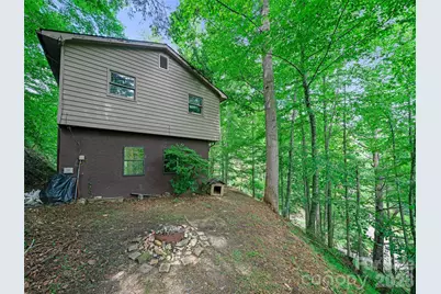 9851 Double Island Road, Green Mountain, NC 28740 - Photo 23
