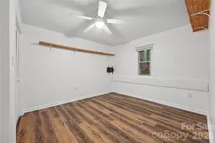 608 Hoyle St, Lincolnton, NC 28092 - Photo 11