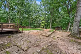 608 Hoyle St, Lincolnton, NC 28092 - Photo 29