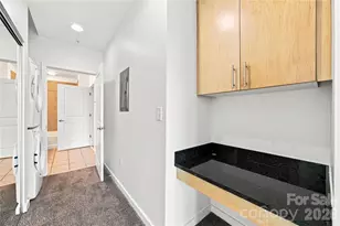 210 N Church St, Charlotte, NC 28202 - Photo 17