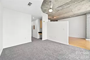 210 N Church St, Charlotte, NC 28202 - Photo 15