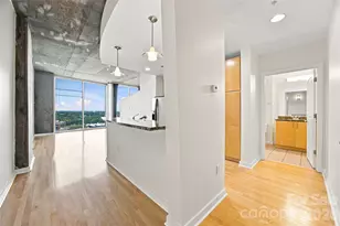 210 N Church St, Charlotte, NC 28202 - Photo 9