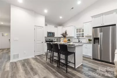 8814 Moores Chapel Road, Charlotte, NC 28214 - Photo 9