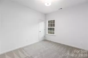 8814 Moores Chapel Rd, Charlotte, NC 28214 - Photo 5
