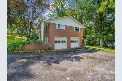 1317 Hyman Avenue, Hendersonville, NC 28792 - Photo 5