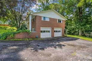 1317 Hyman Ave, Hendersonville, NC 28792 - Photo 5