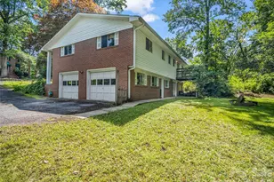 1317 Hyman Ave, Hendersonville, NC 28792 - Photo 3