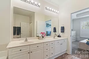 13323 Mint Lake Dr, Matthews, NC 28105 - Photo 15