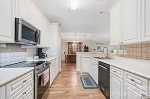 13323 Mint Lake Dr, Matthews, NC 28105 - Photo 7