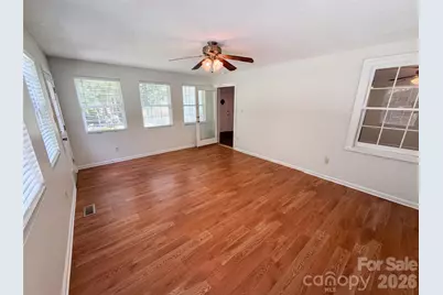5100 Robinwood Drive, Charlotte, NC 28215 - Photo 19