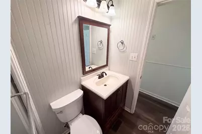 5100 Robinwood Drive, Charlotte, NC 28215 - Photo 15