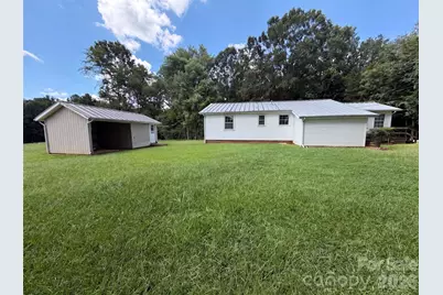 5100 Robinwood Drive, Charlotte, NC 28215 - Photo 5