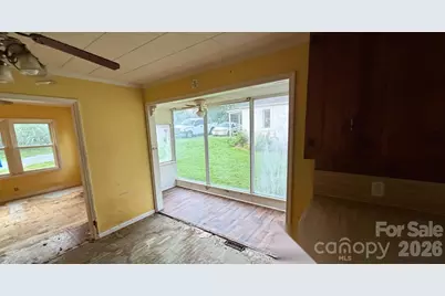 803 S Grove Street, Lincolnton, NC 28092 - Photo 11