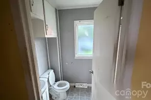 803 S Grove St, Lincolnton, NC 28092 - Photo 15