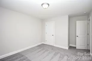 2595 Henry Falls Dr, Hickory, NC 28602 - Photo 19