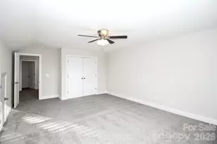 2595 Henry Falls Dr, Hickory, NC 28602 - Photo 23