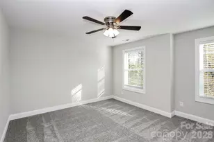 2595 Henry Falls Dr, Hickory, NC 28602 - Photo 17