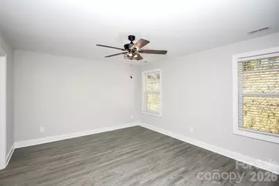 2595 Henry Falls Drive, Hickory, NC 28602 - Photo 29