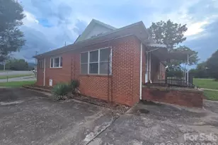 1312 Salem Rd, Morganton, NC 28655 - Photo 5