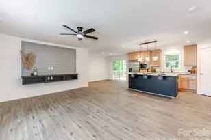 7822 Stillwater Dr, Sherrills Ford, NC 28673 - Photo 5