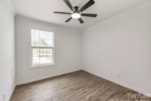 7822 Stillwater Dr, Sherrills Ford, NC 28673 - Photo 19