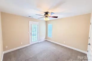 9928 Daufuskie Dr, Charlotte, NC 28278 - Photo 13