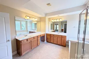 9928 Daufuskie Dr, Charlotte, NC 28278 - Photo 17