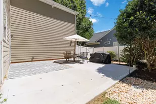 8914 Raven Park Dr, Charlotte, NC 28216 - Photo 39