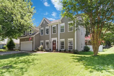 8914 Raven Park Drive, Charlotte, NC 28216 - Photo 3
