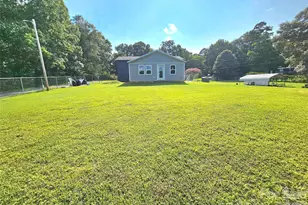 225 8th Ave, New London, NC 28127 - Photo 9