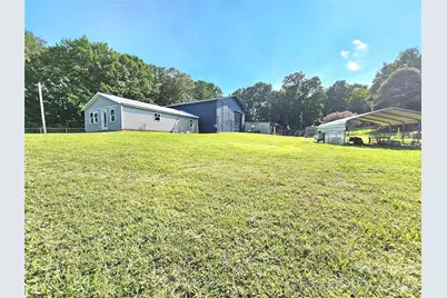 225 Eighth Avenue, New London, NC 28127 - Photo 13