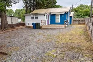 29 10th St SE, Hickory, NC 28602 - Photo 5
