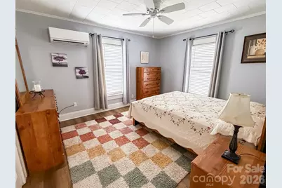29 10th Street SE, Hickory, NC 28602 - Photo 21