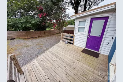 29 10th Street SE, Hickory, NC 28602 - Photo 9