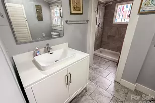 29 10th St SE, Hickory, NC 28602 - Photo 19