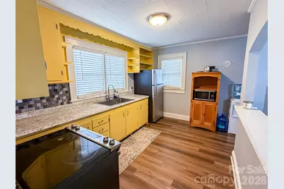 29 10th Street SE, Hickory, NC 28602 - Photo 29