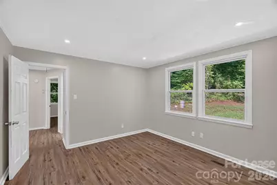1509 Wickham Lane, Charlotte, NC 28208 - Photo 13