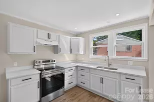 1509 Wickham Ln, Charlotte, NC 28208 - Photo 5