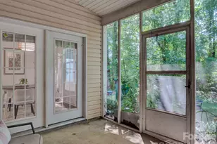 10747 Essex Hall Dr, Charlotte, NC 28277 - Photo 31