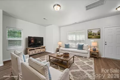 6013 Vista Woods Lane, Charlotte, NC 28215 - Photo 5