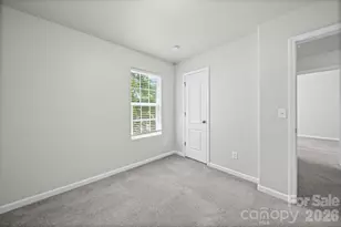 6013 Vista Woods Ln, Charlotte, NC 28215 - Photo 21