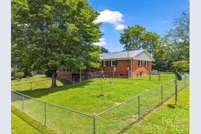 1244 Old Hwy 10 Highway E, Marion, NC 28752 - Photo 5