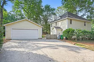 8834 Rittenhouse Cir, Charlotte, NC 28270 - Photo 29