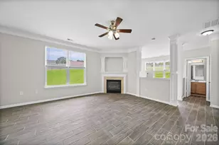 8246 Weeping Fig Ln, Charlotte, NC 28215 - Photo 7