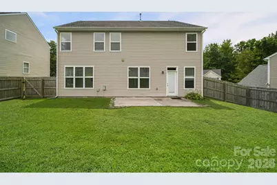 8246 Weeping Fig Lane, Charlotte, NC 28215 - Photo 33