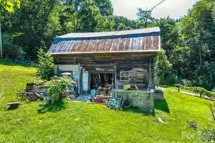 901 Rufus Robinson Rd, Sylva, NC 28779 - Photo 19