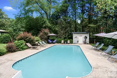 804 E Broad Street, Statesville, NC 28677 - Photo 45